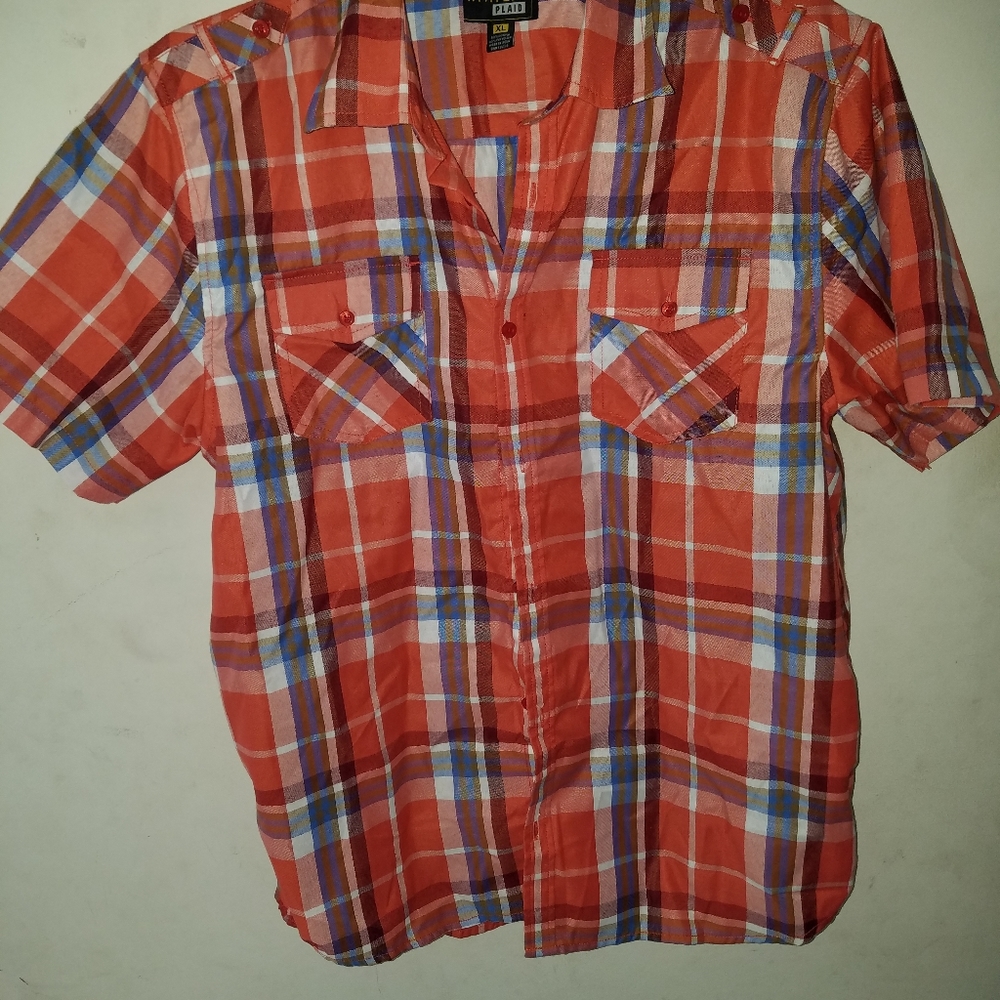 Men's XL Plaid Button Down Shirt